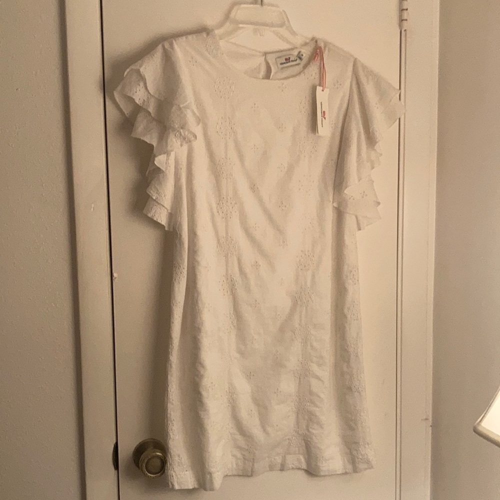 Vineyard Vines eyelet flutter sleeve dress sz 6